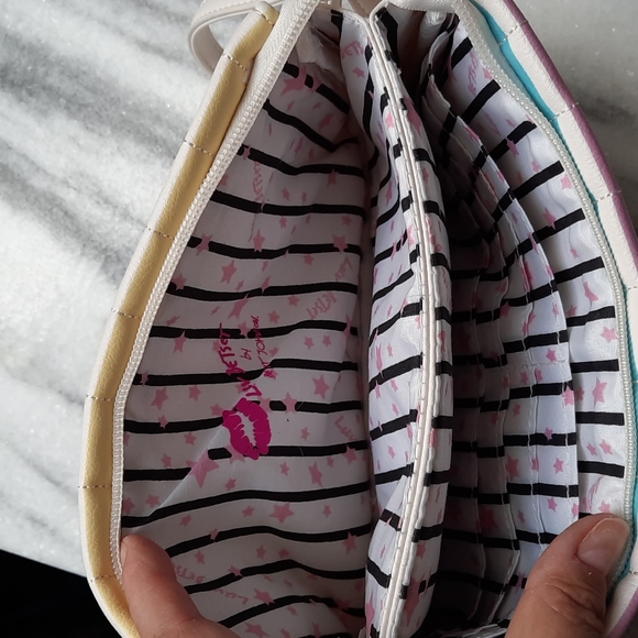 Betsey Johnson Puffy Embroidered Hearts Clutch - Picture 8 of 12